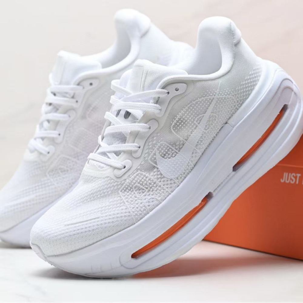 Nike Vomero Premium