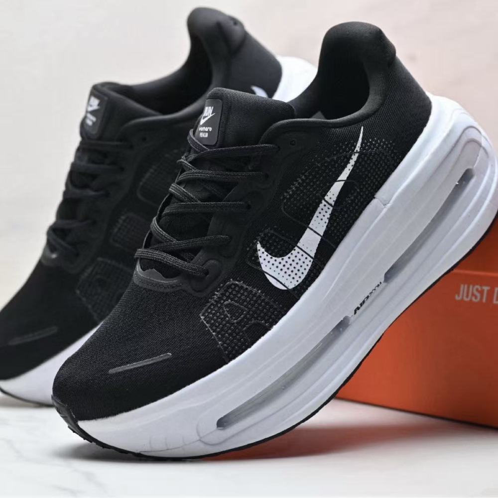 Nike Vomero Premium
