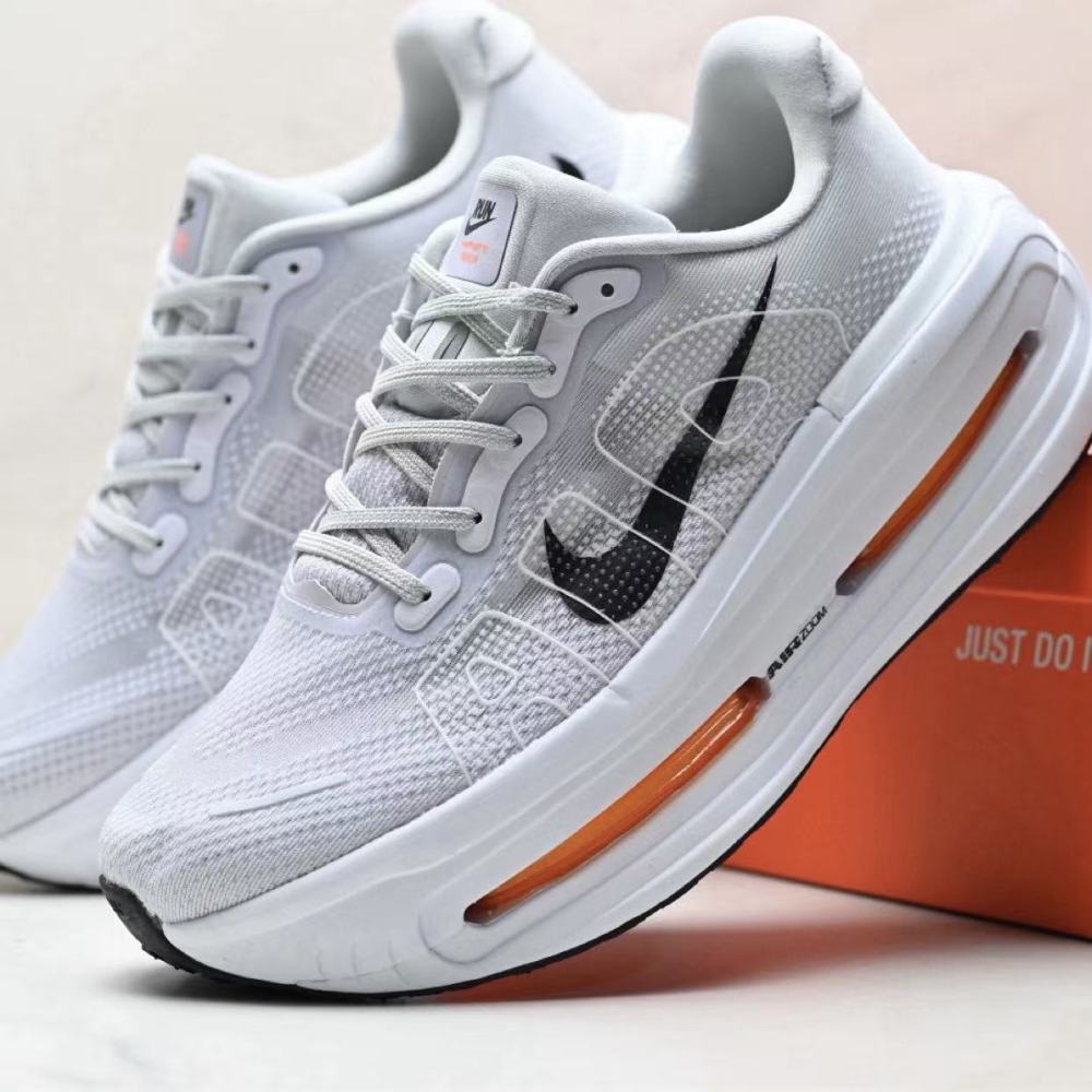 Nike Vomero Premium