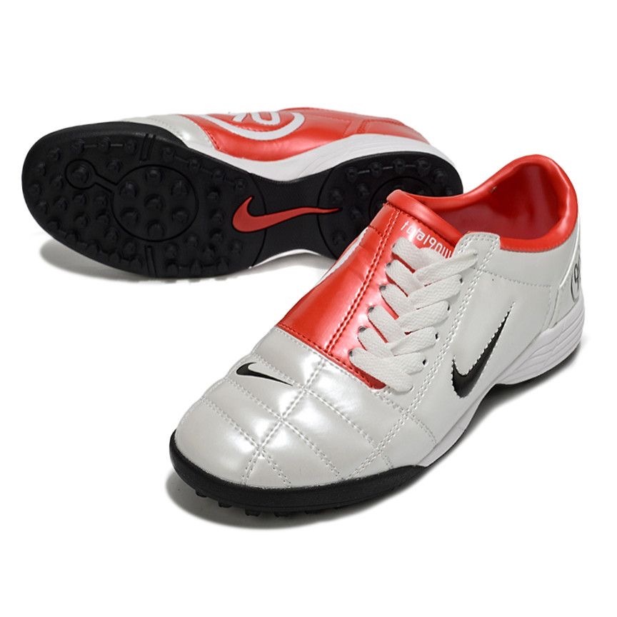 Nike Total 90