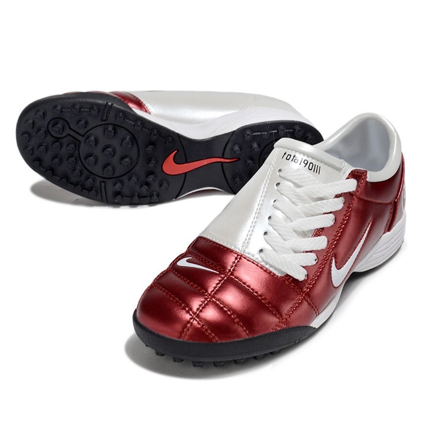 Nike Total 90