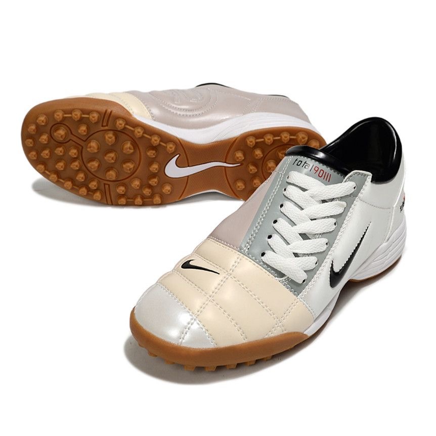 Nike Total 90