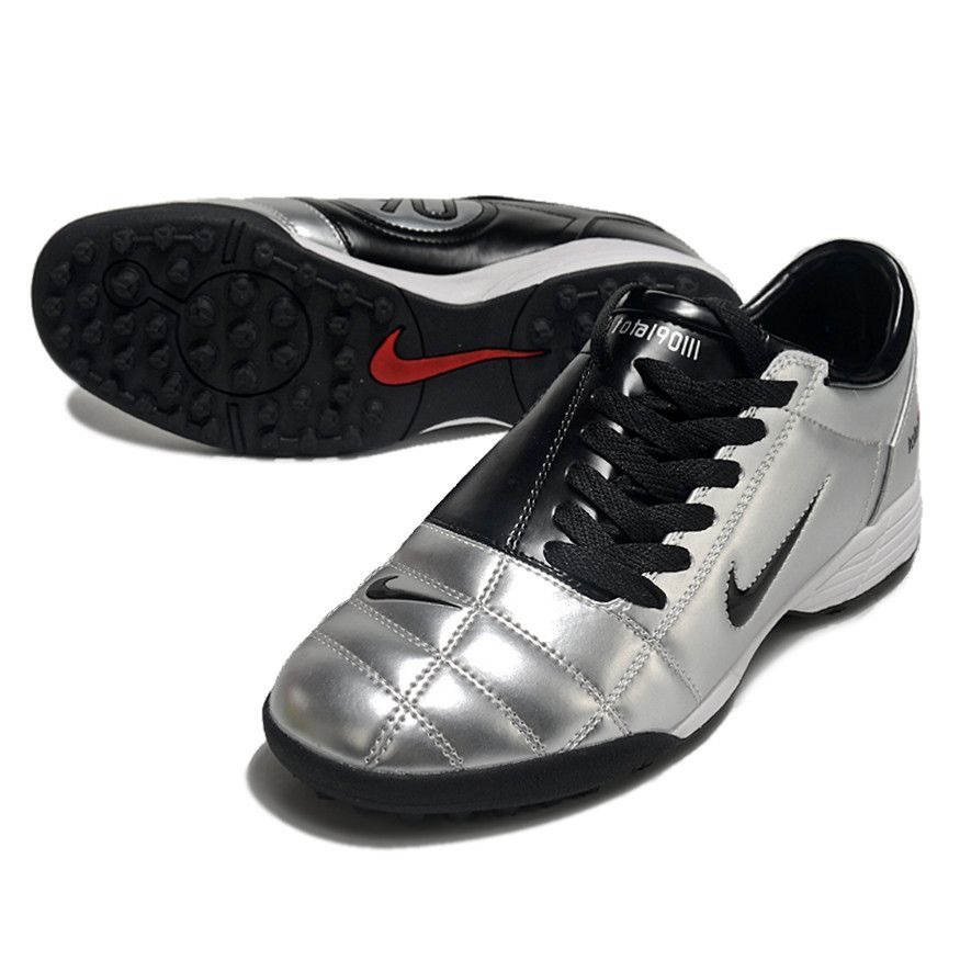 Nike Total 90