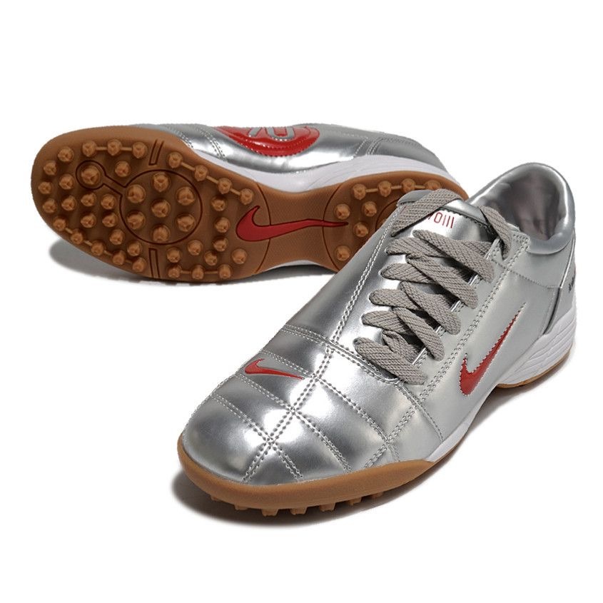 Nike Total 90