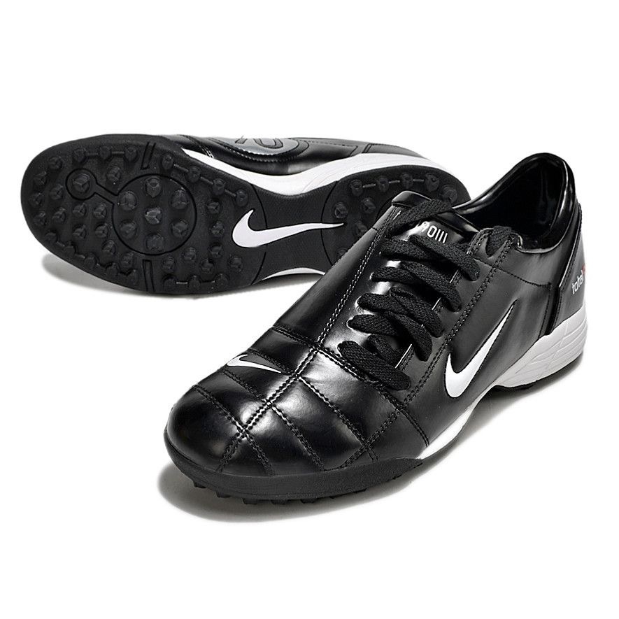 Nike Total 90