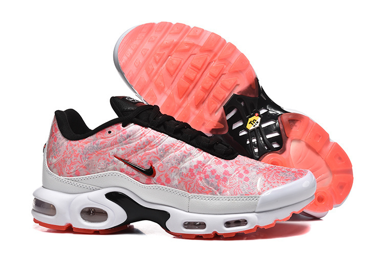 NIKE TN1