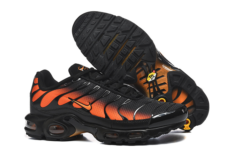 NIKE TN1