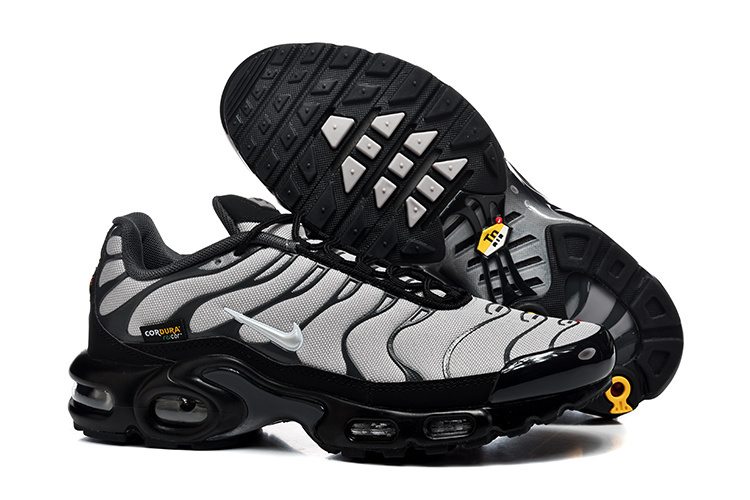 NIKE TN1