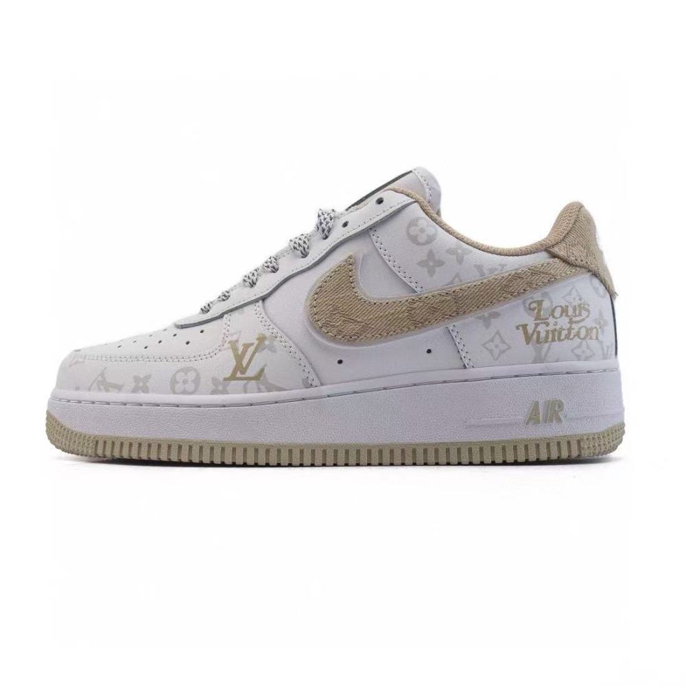 NIKE Force 1‘07