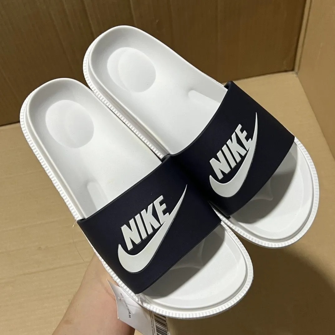 Nike Victori One Slide