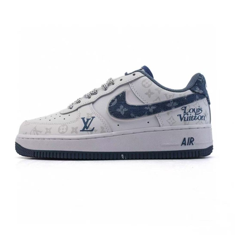 NIKE Force 1‘07