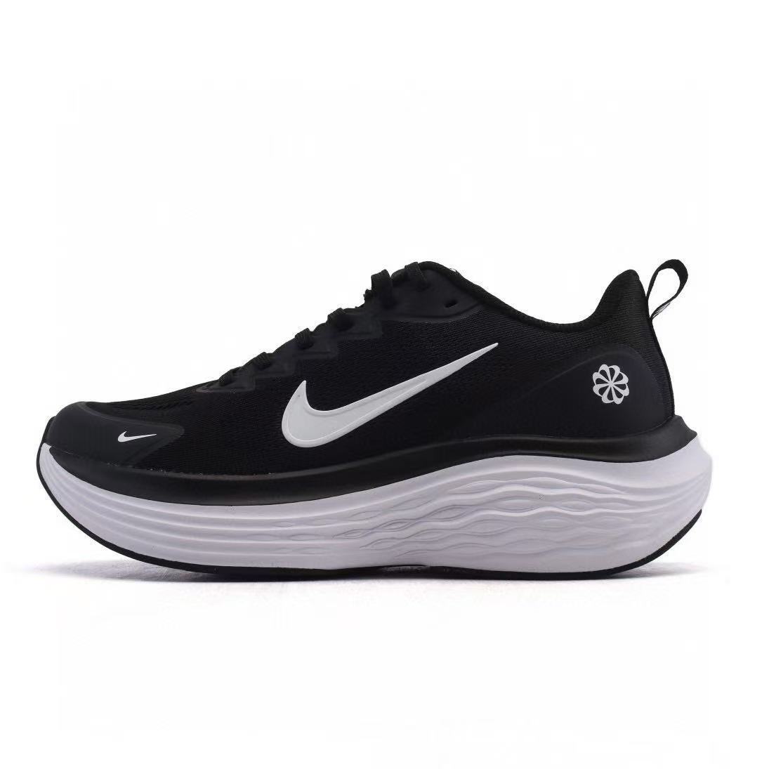 Nike Zoom Structure 26