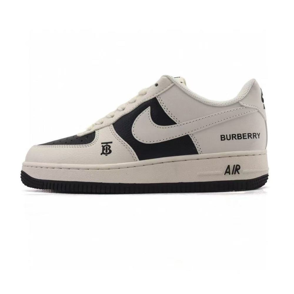 NIKE Force 1‘07