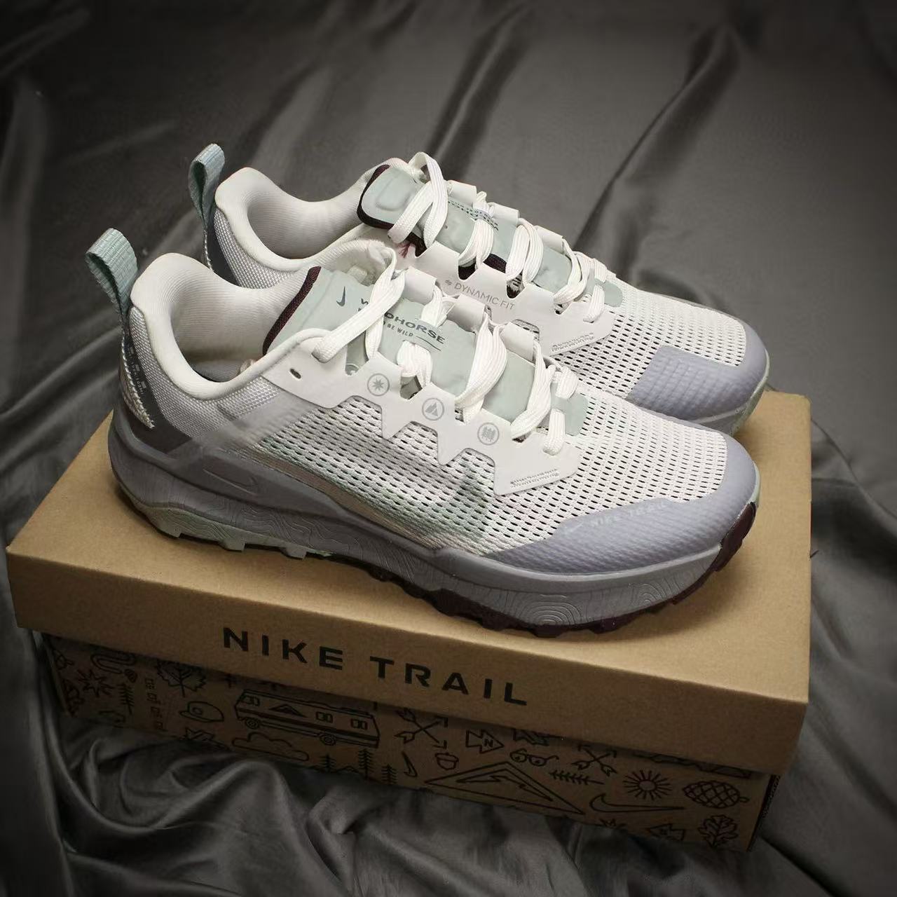 NIKE Wildhorse 8