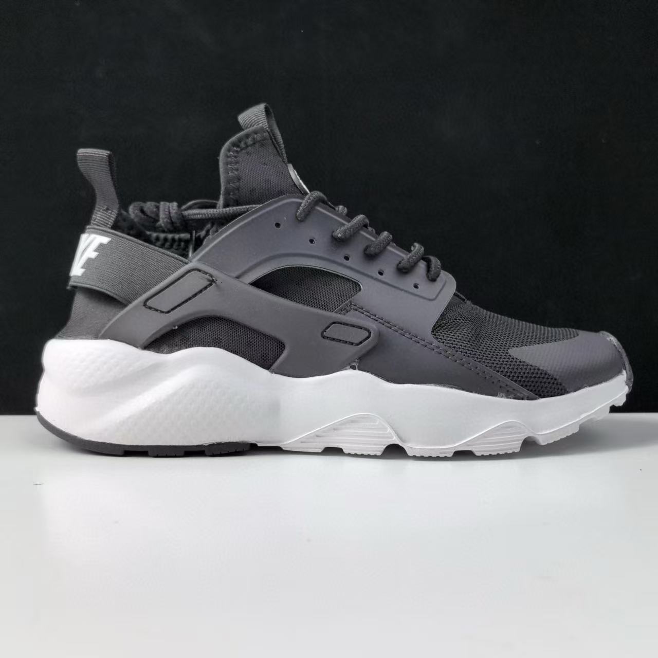 Nike Air Huarache