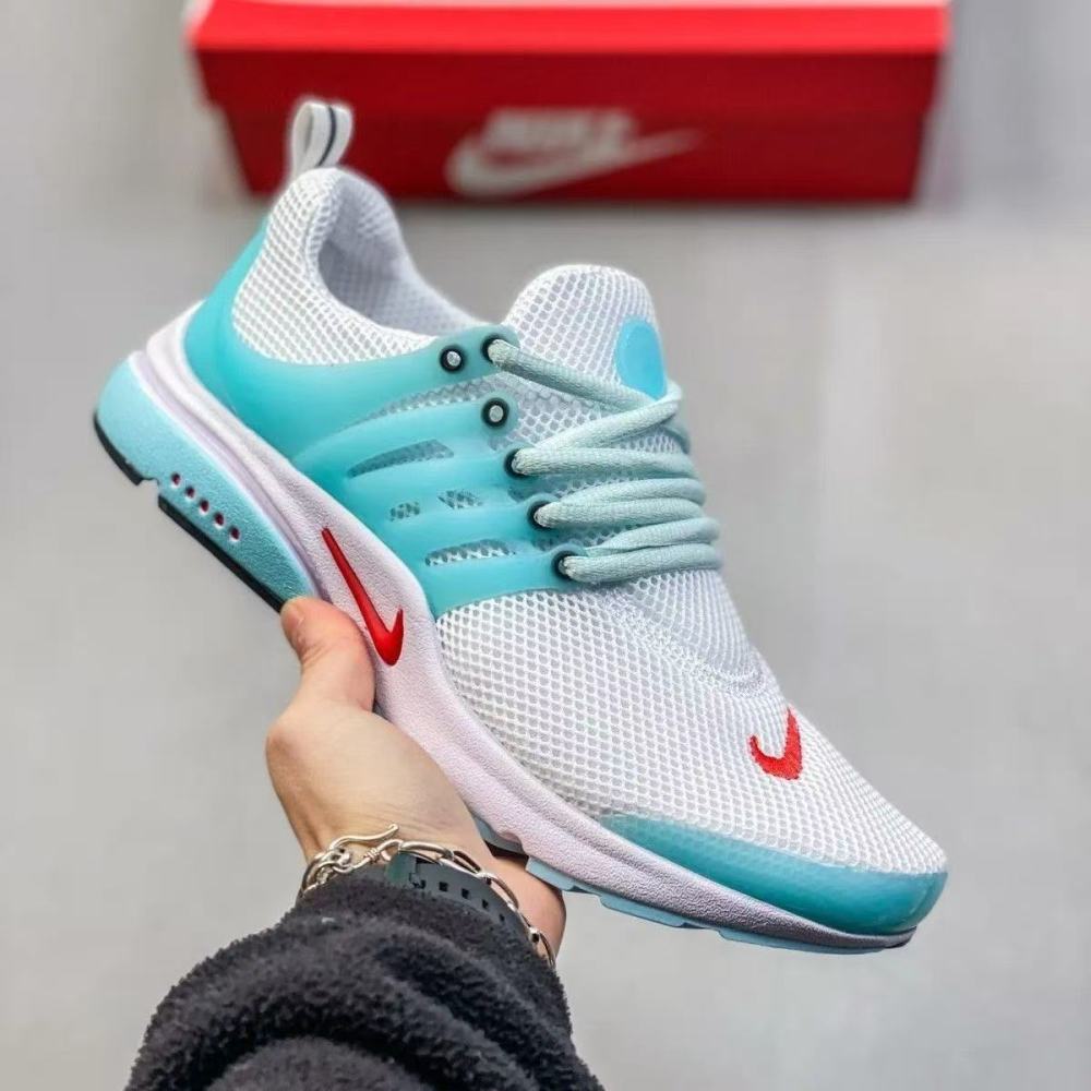 NIKE Air Presto