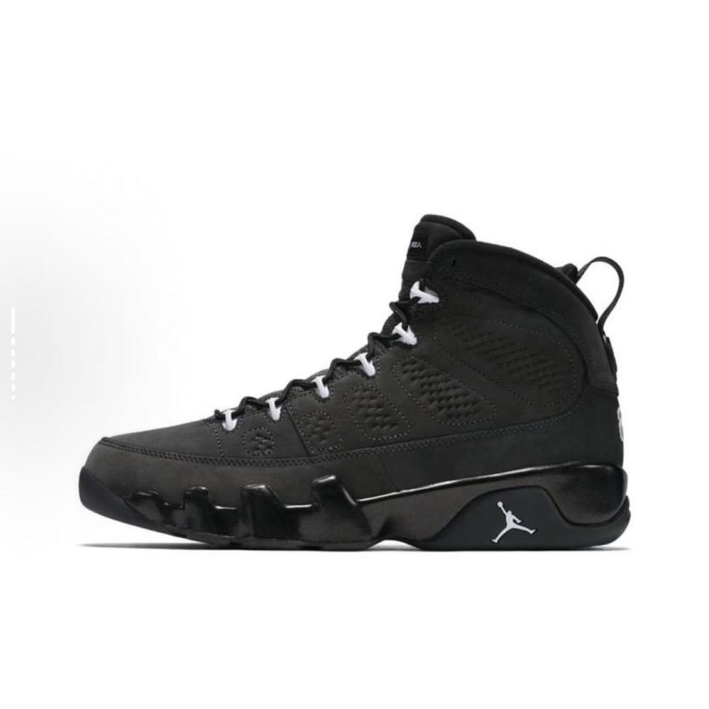 NIKE AJ9