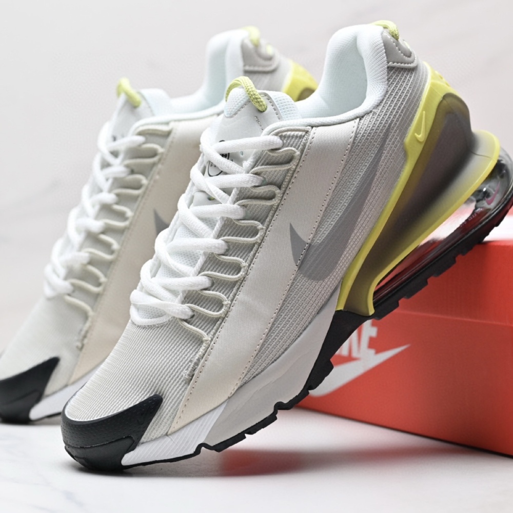 NIKE max Pulse
