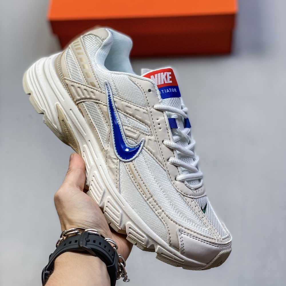 NIKE Initiator