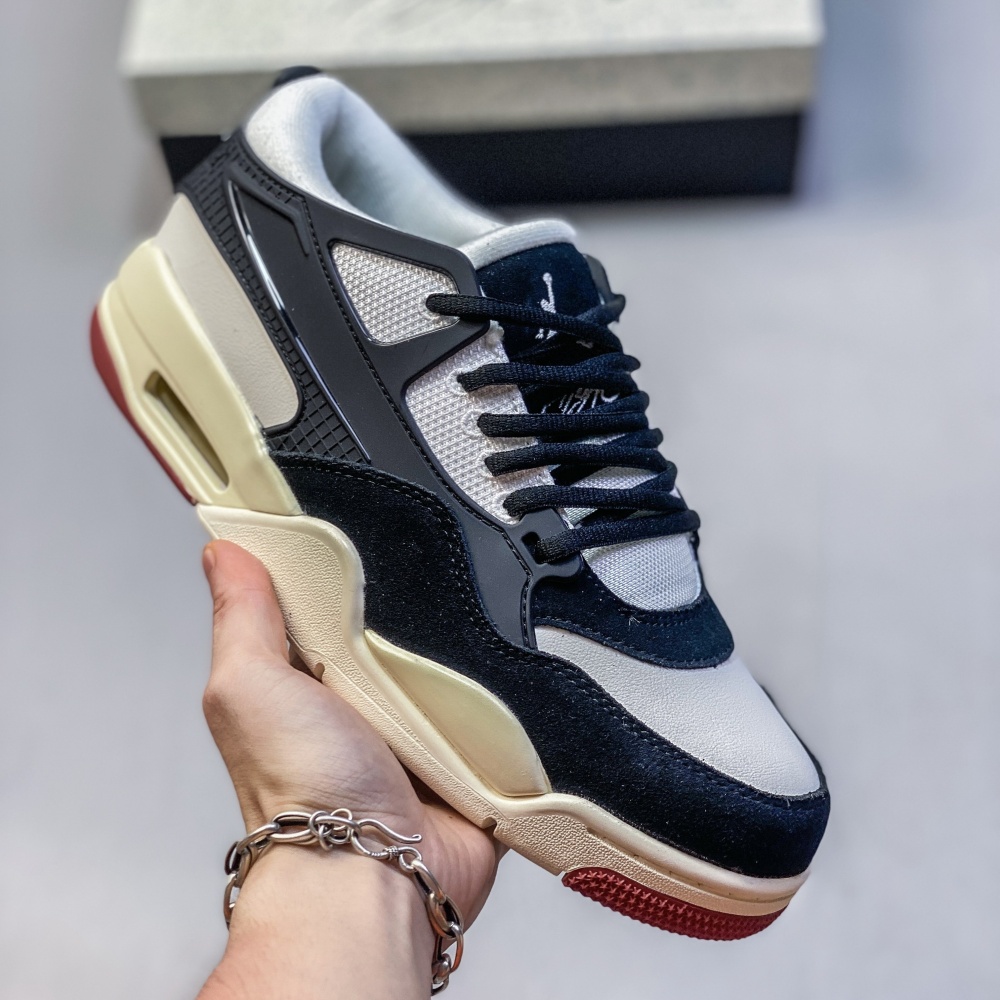 NIKE Aj4 RM