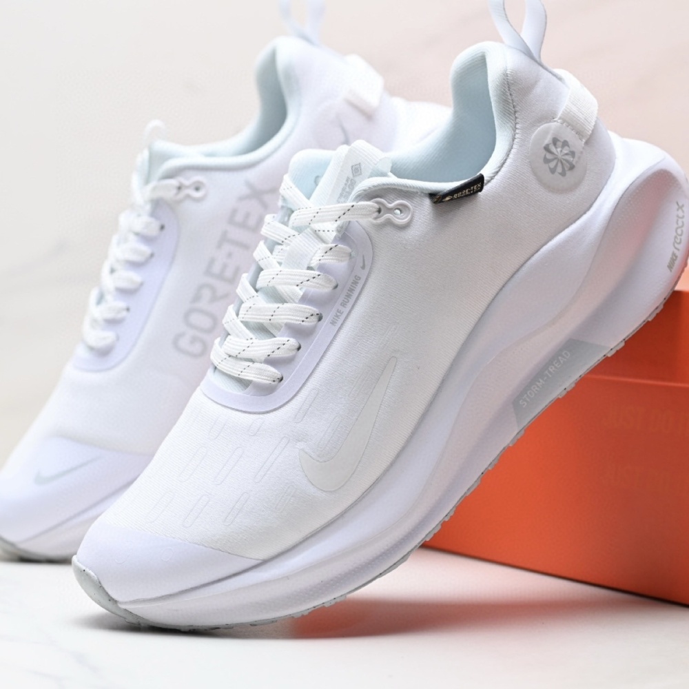 NIKE Infinity RN 4