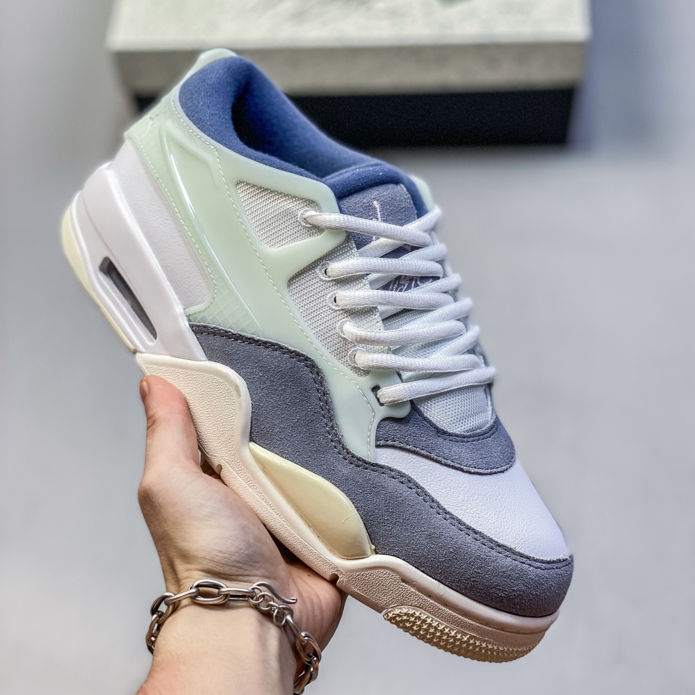 NIKE Aj4 RM