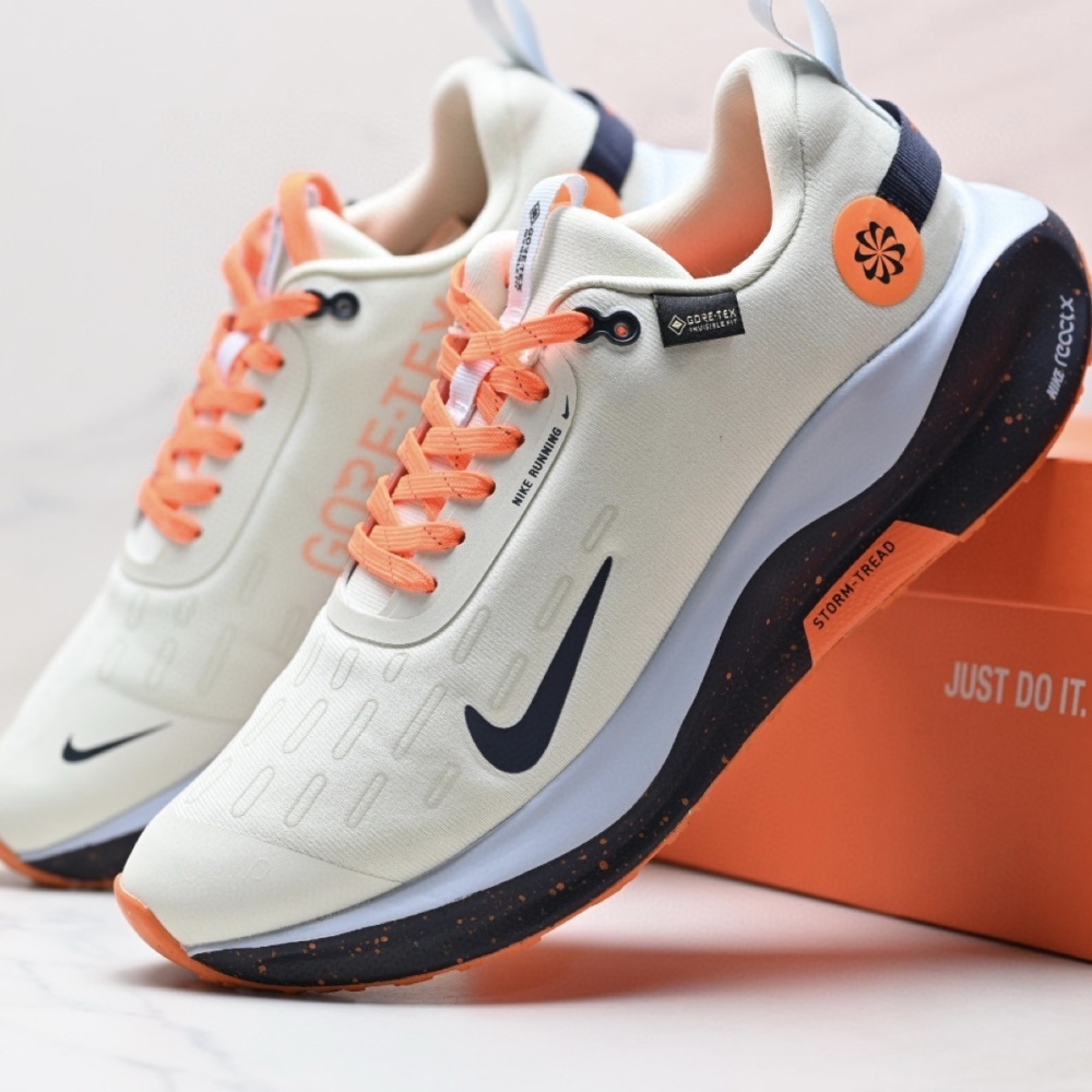 NIKE Infinity RN 4