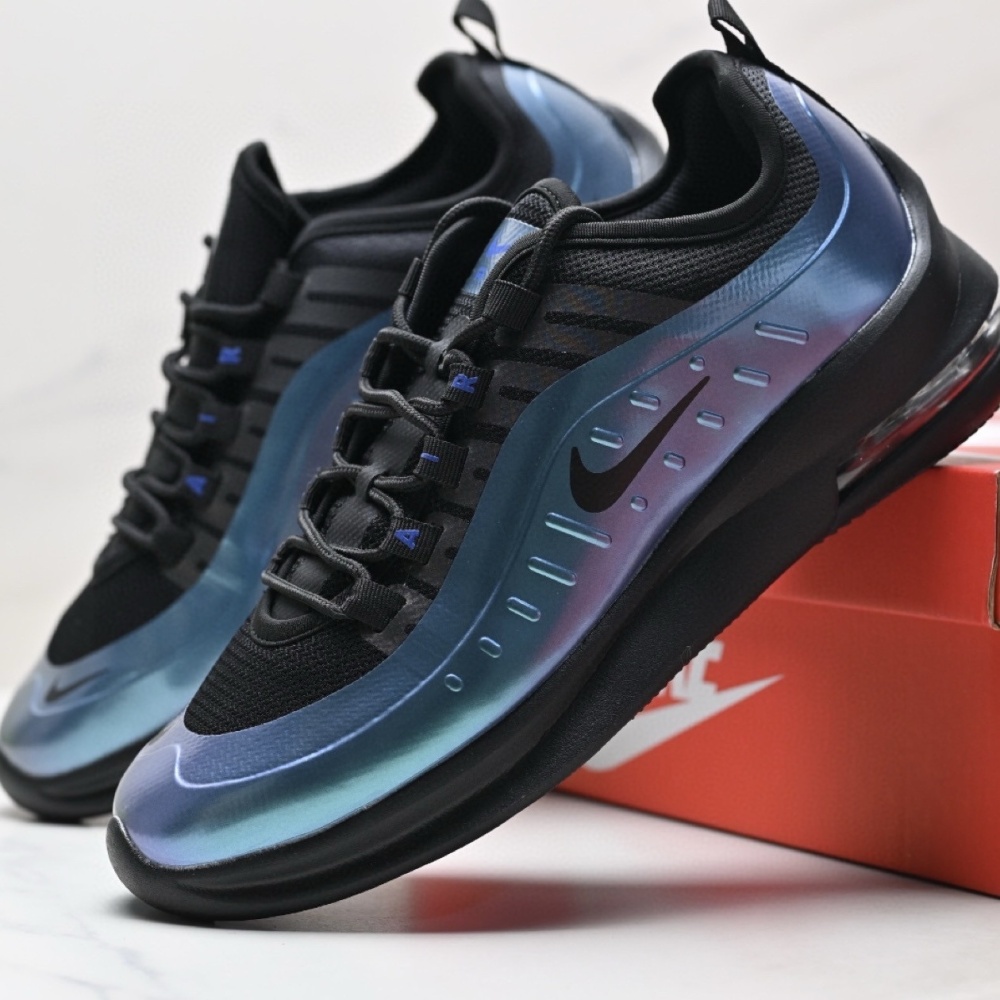 NIKE Air Max Axis