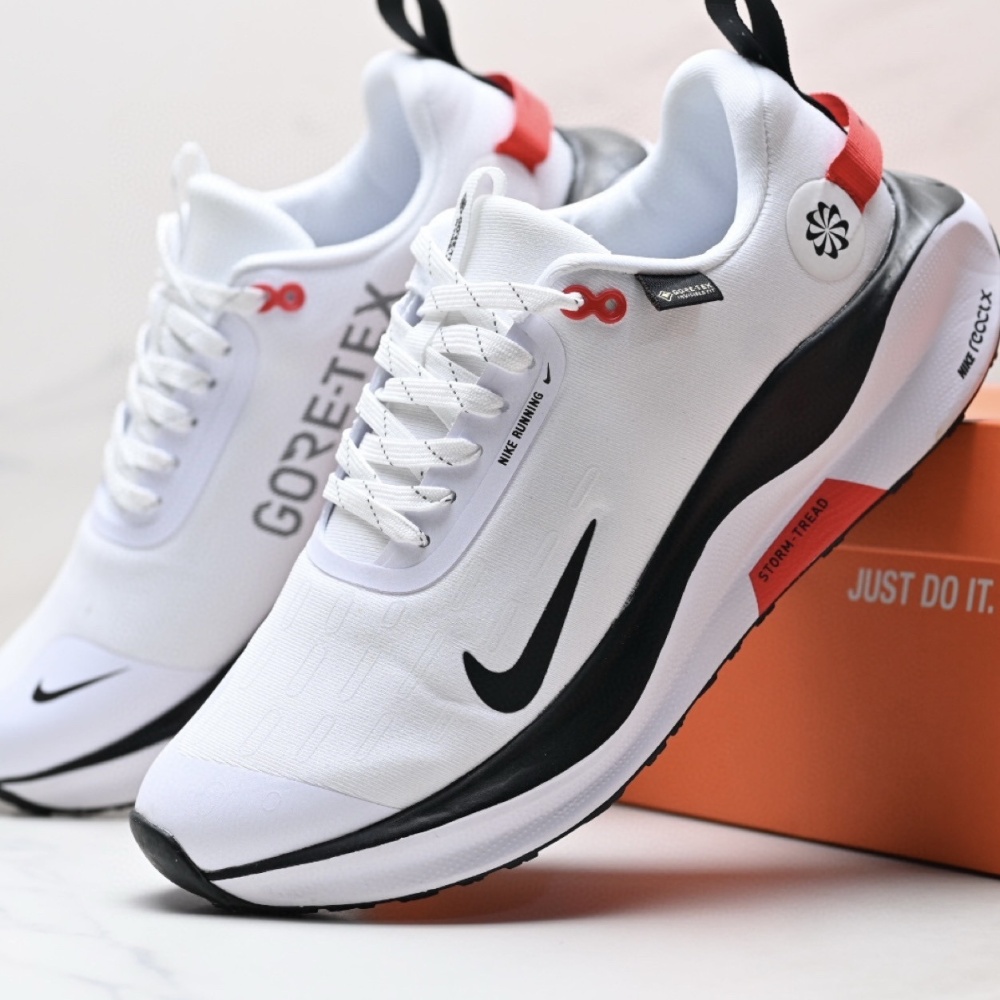 NIKE Infinity RN 4