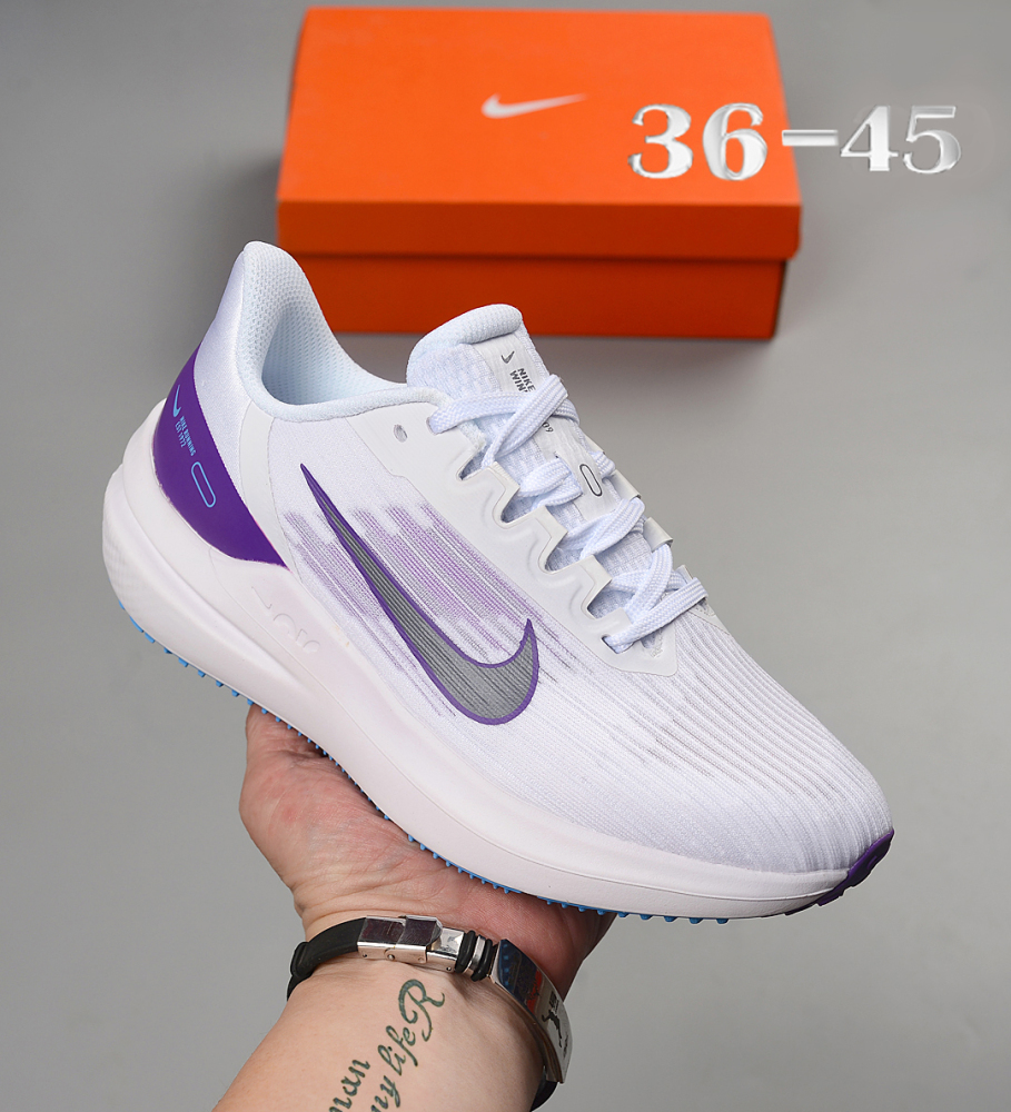NIKE winflo9