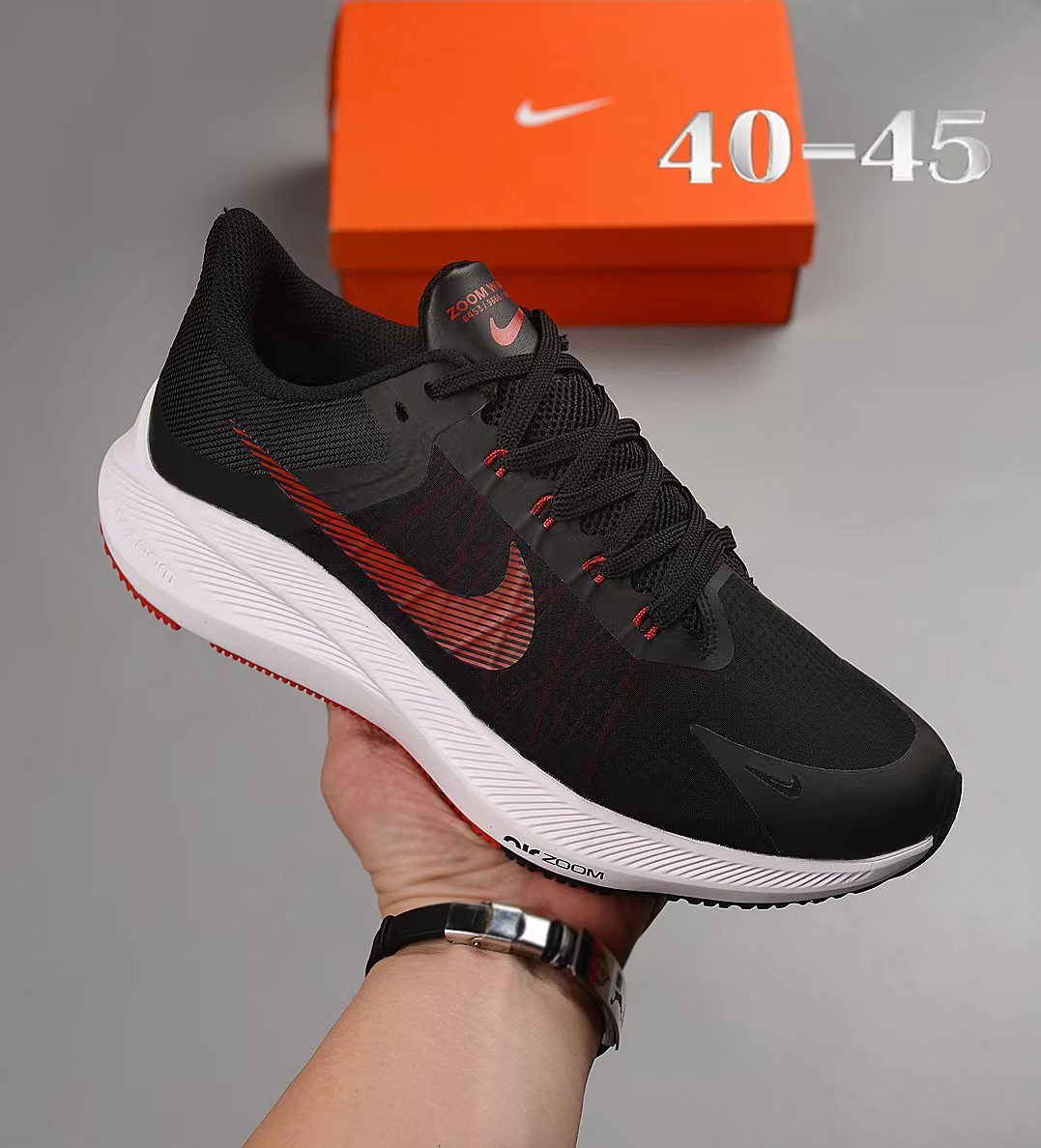 NIKE winflo8