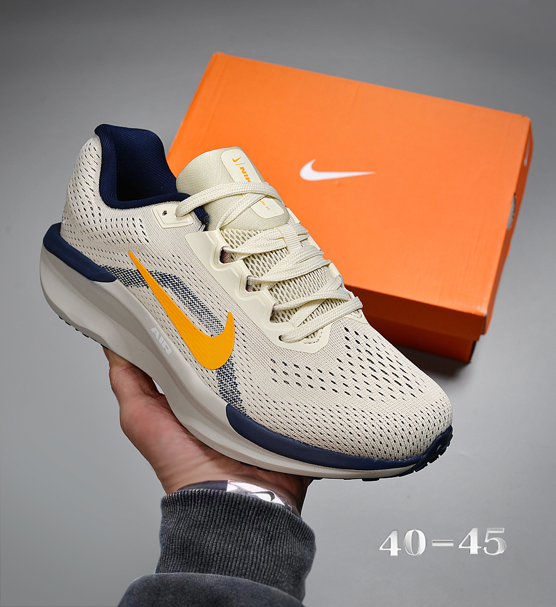 NIKE winflo11