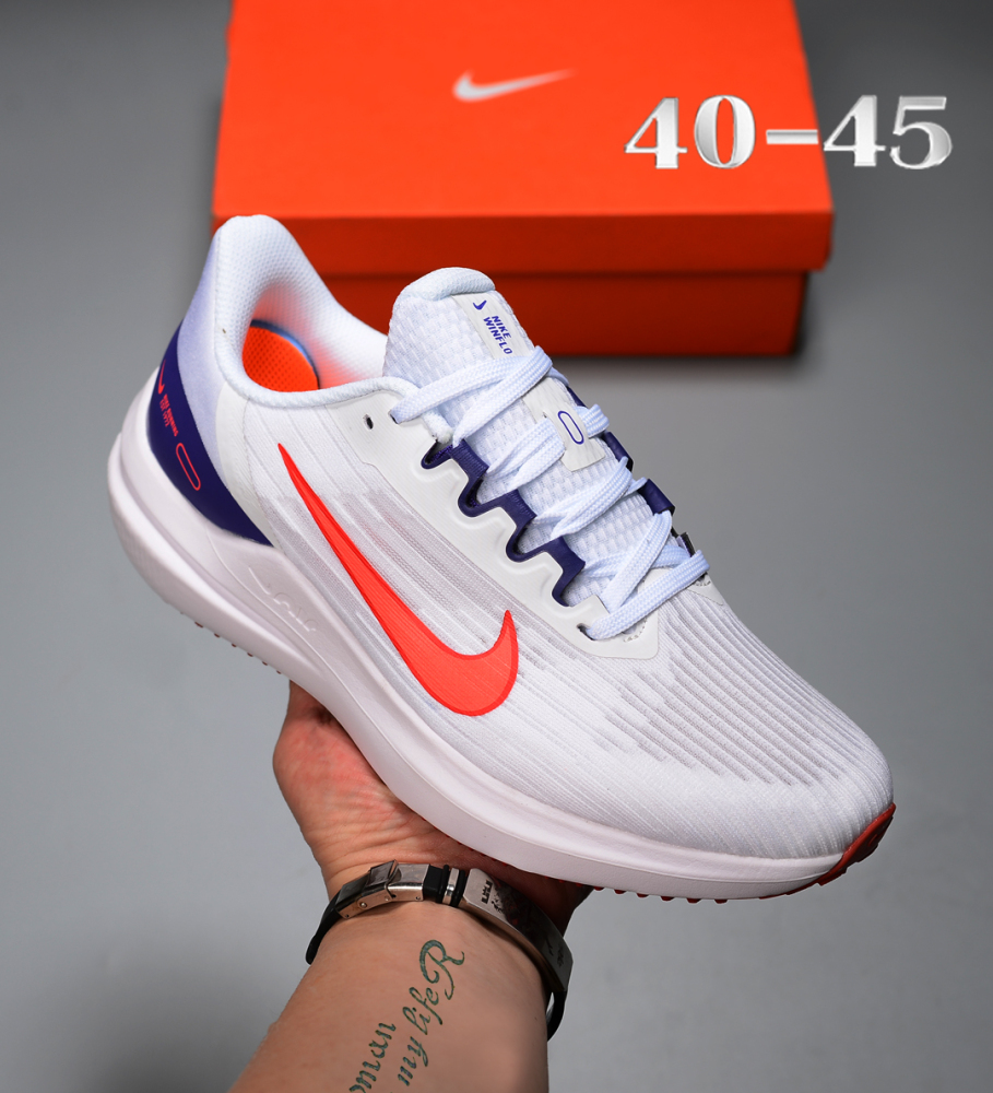 NIKE winflo9