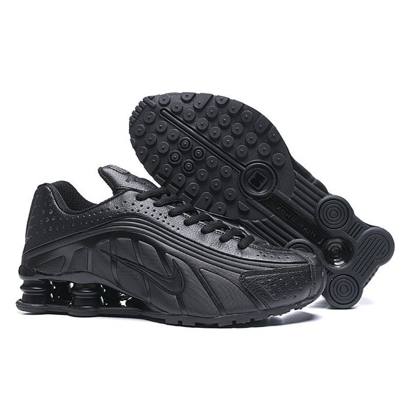NIKE shox r4