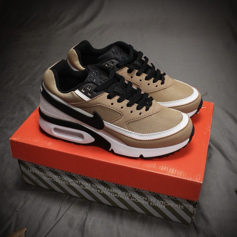 NIKE AirMax BW
