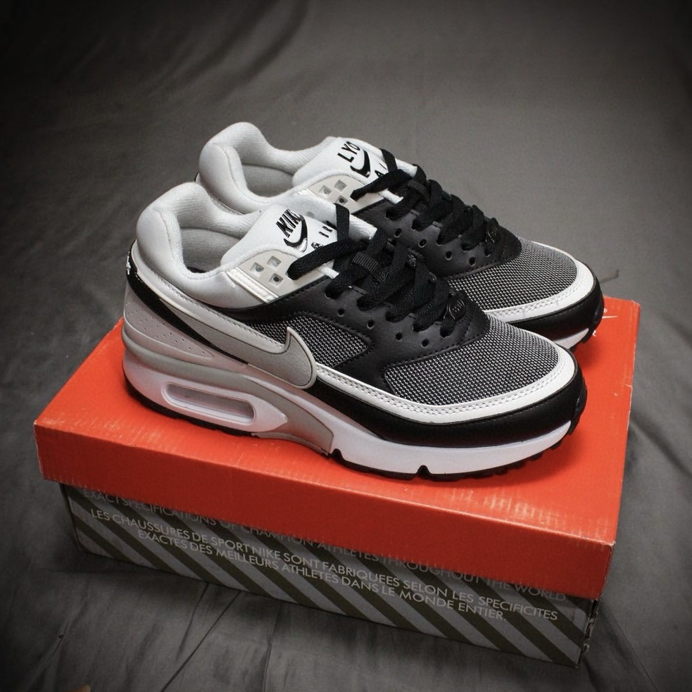 NIKE AirMax BW