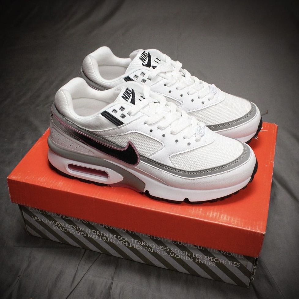 NIKE AirMax BW