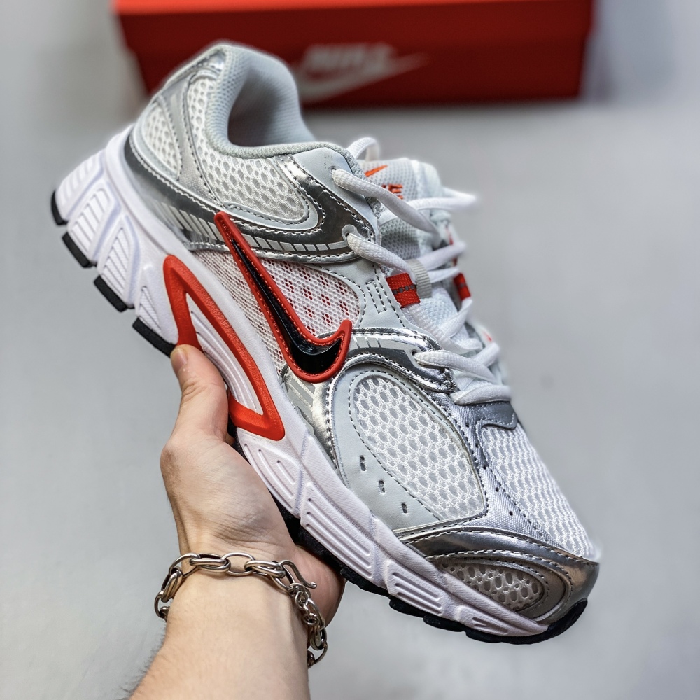NIKE V5 RNR