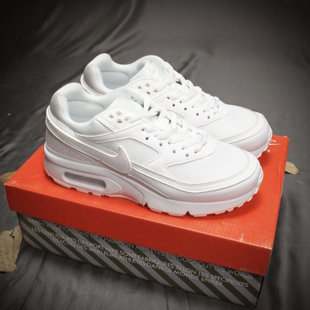 NIKE AirMax BW
