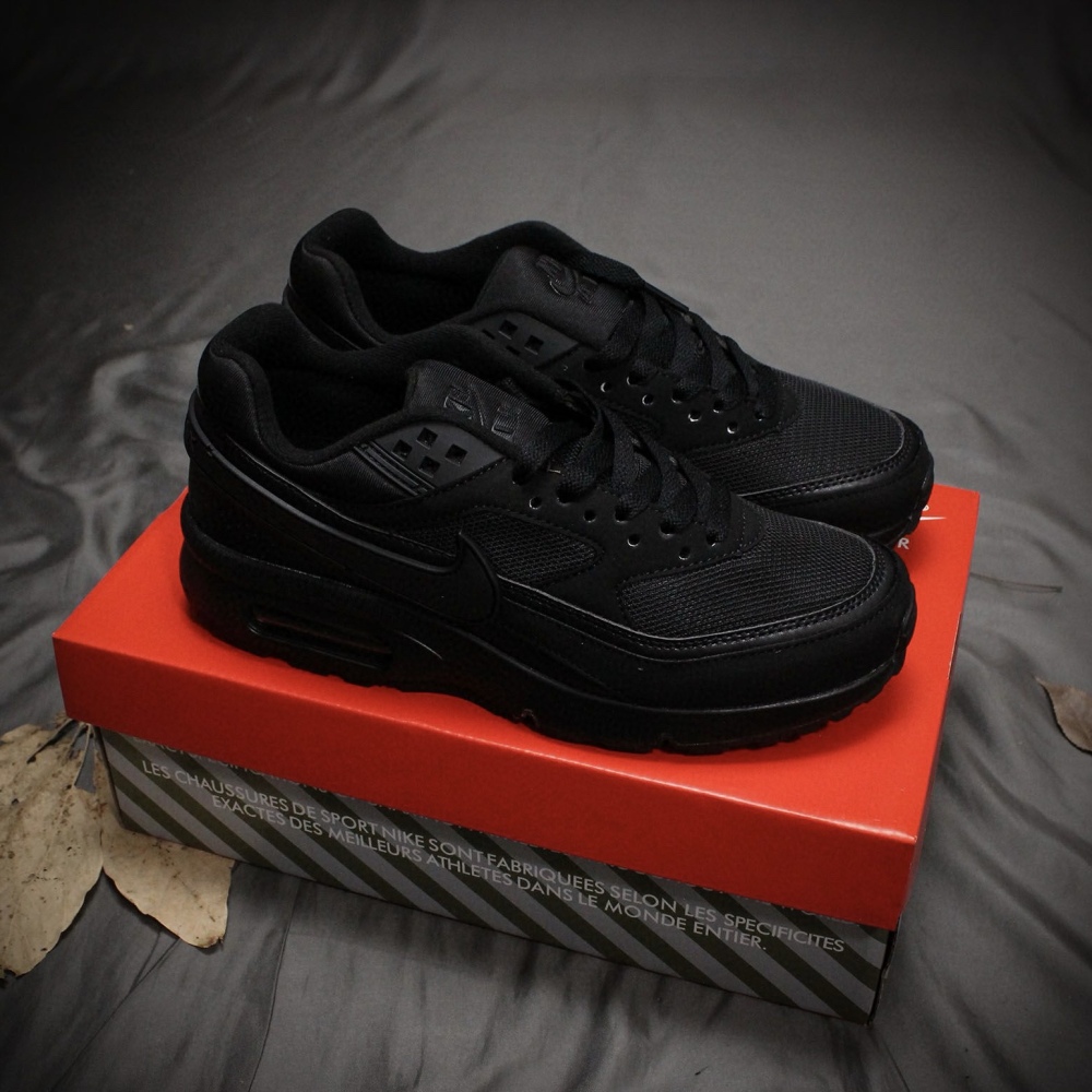NIKE AirMax BW