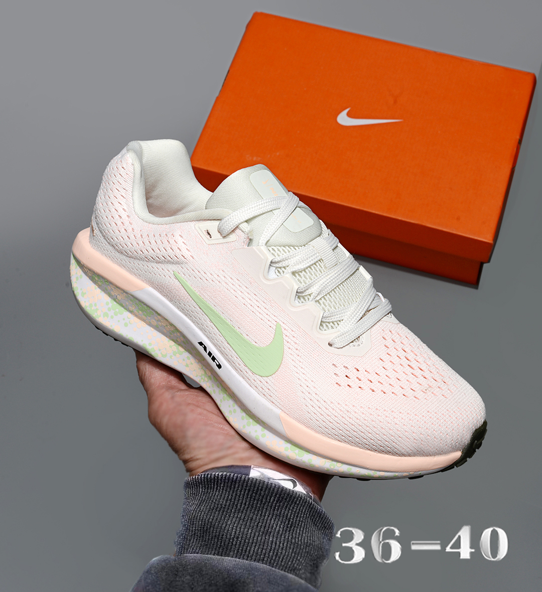 NIKE winflo11