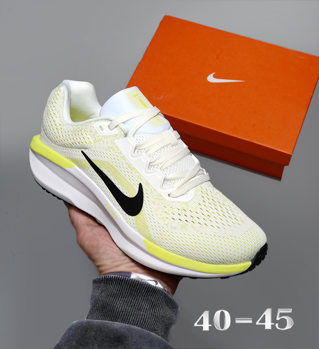 NIKE winflo11