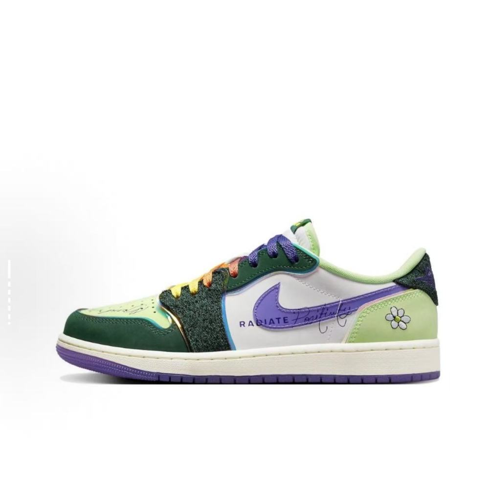 NIKE aj1