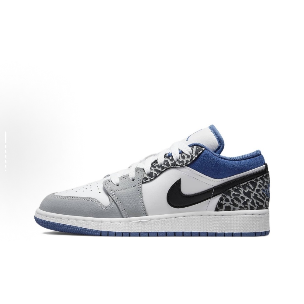 NIKE aj1