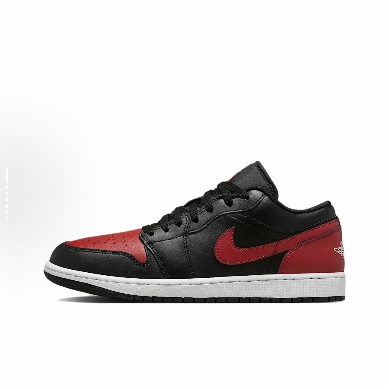 NIKE aj1