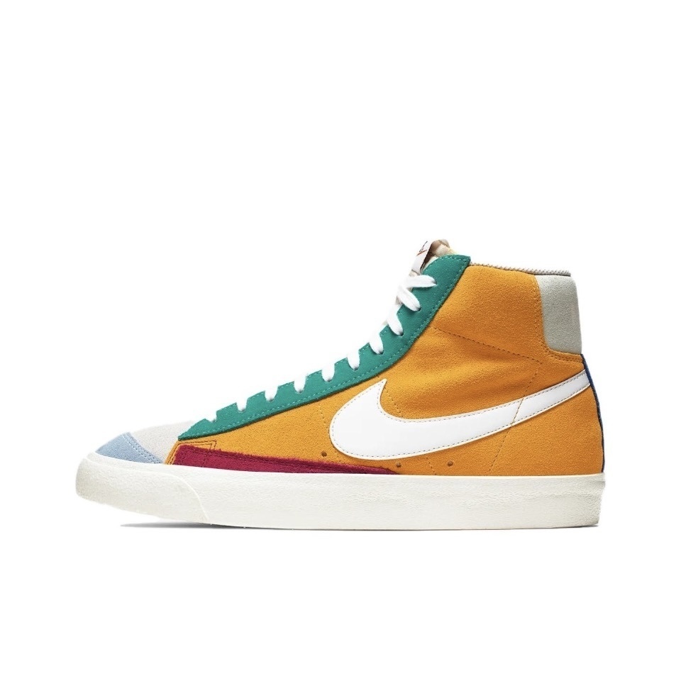 NIKE Blazer mid