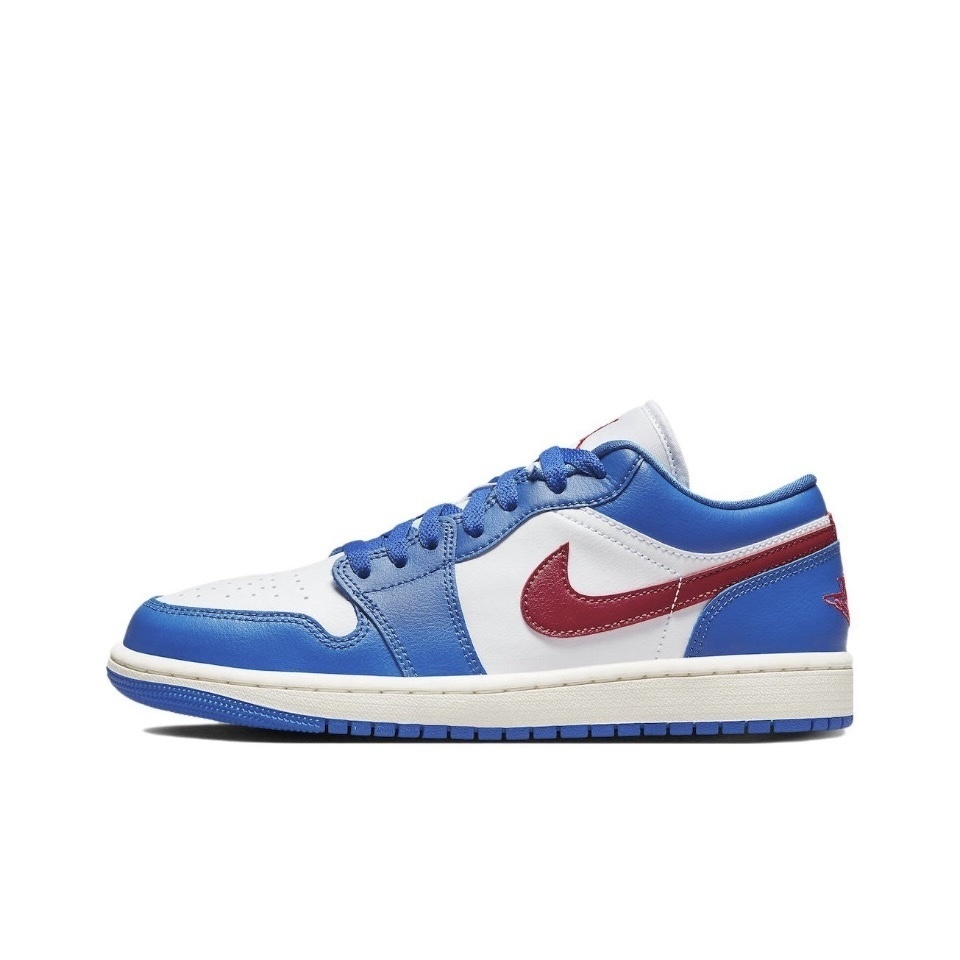 NIKE aj1