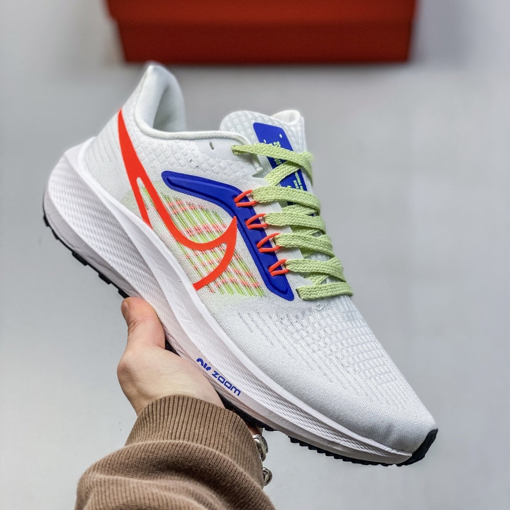 NIKE Pegasus 39