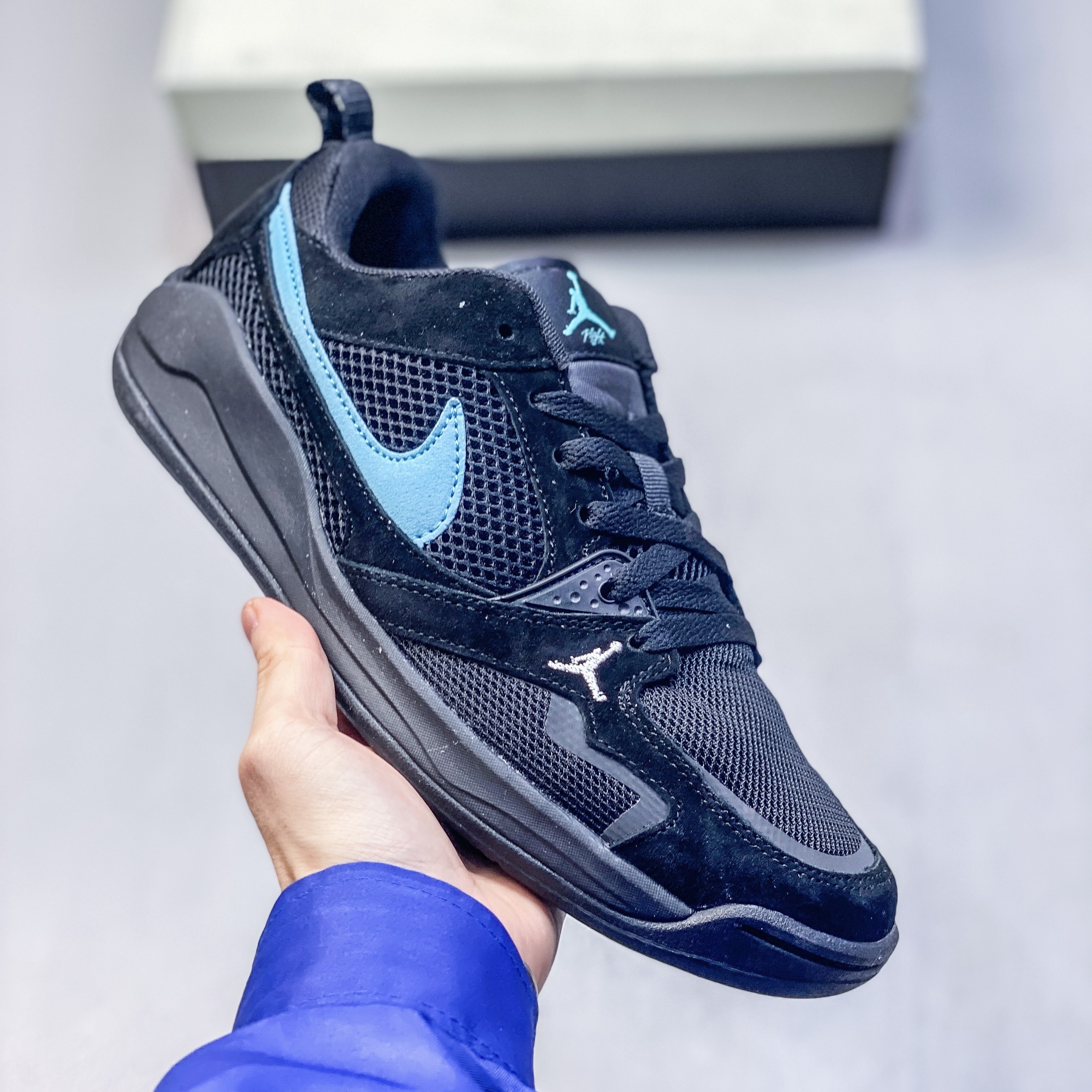 NIKE jordan CMFT Era