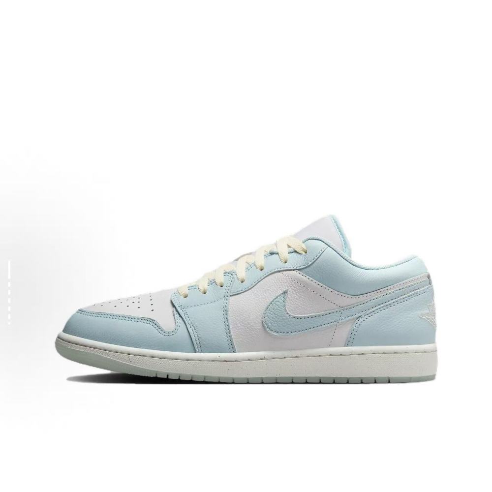 NIKE aj1
